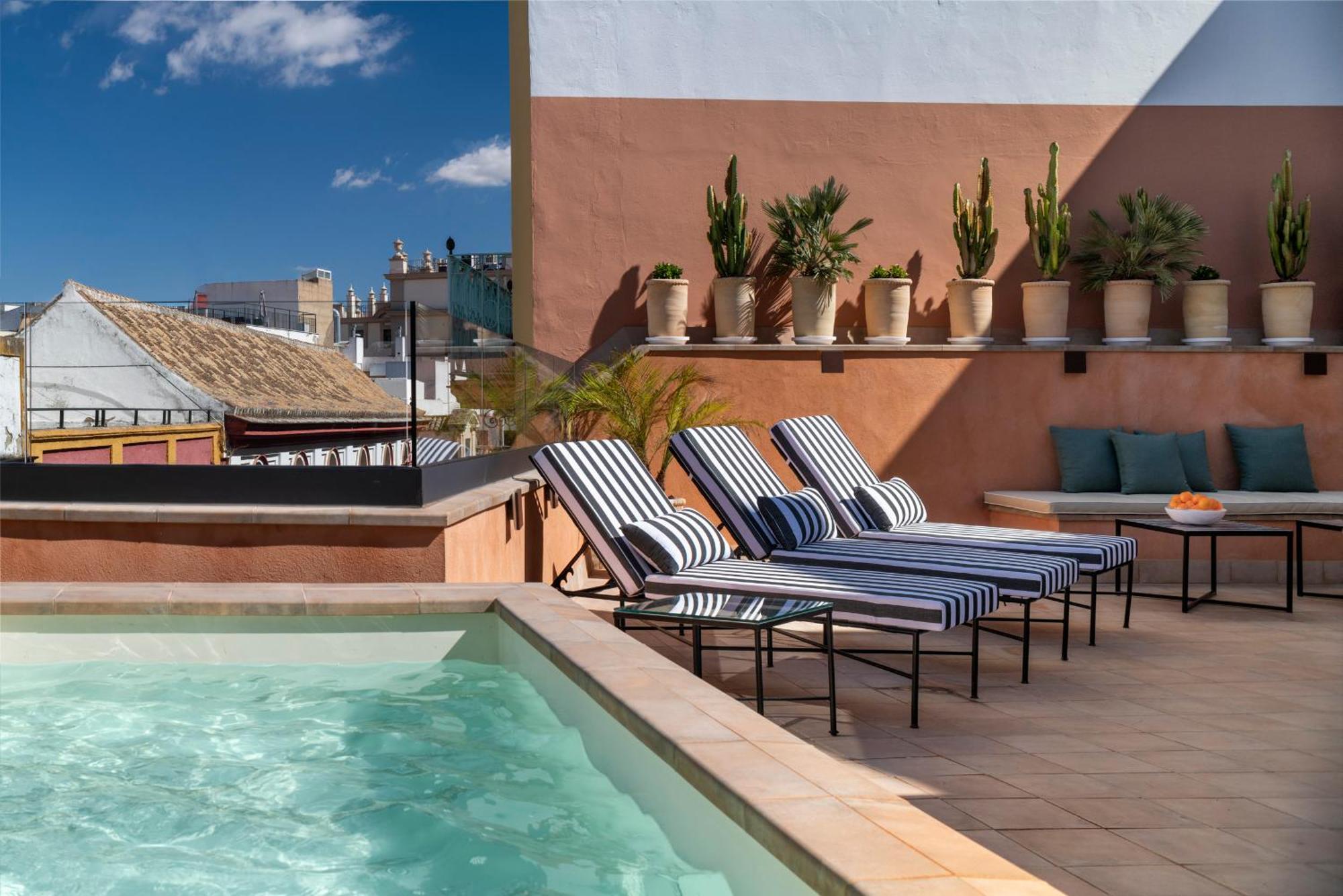 Casa Bedoya Suites & Colors By Magno Apartments Sevilla Eksteriør billede